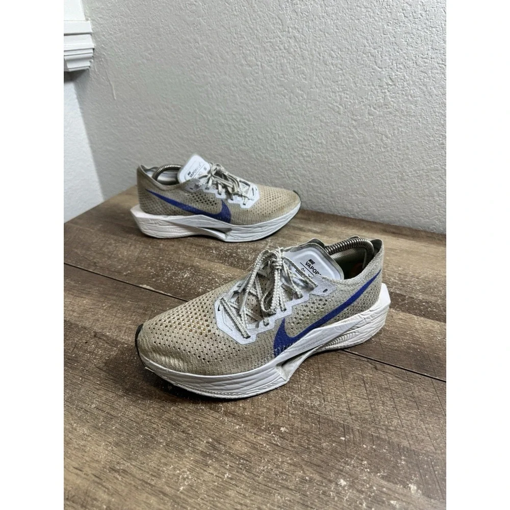 Nike Beige and Blue Athletic‎ Shoes